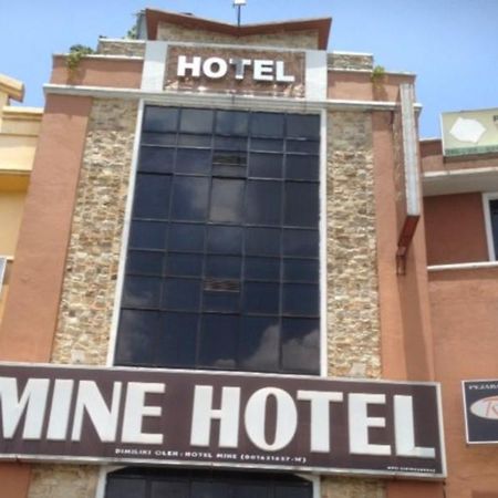 Mine Hotel Seri Kembangan Eksteriør billede